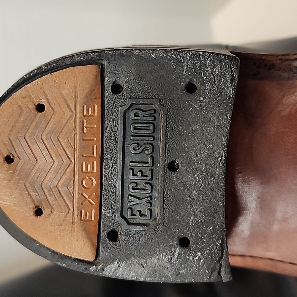EXCELSIOR Black Boots Leather Shiny Well Made Very Little Wear Side Boot Pulls - Picture 2 of 11